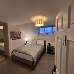 بيت ضيافة The Bluebird Iii 3*