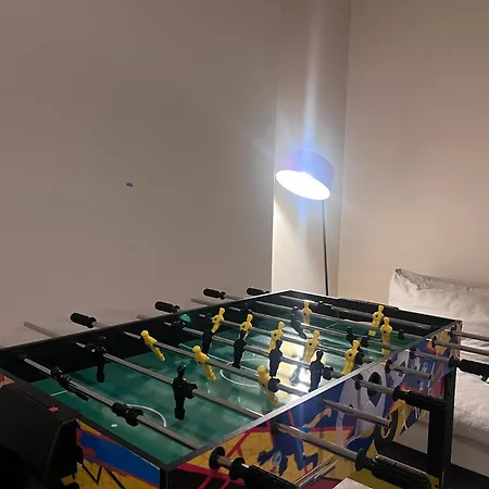 ゲストハウス The Bluebird Iii 3*