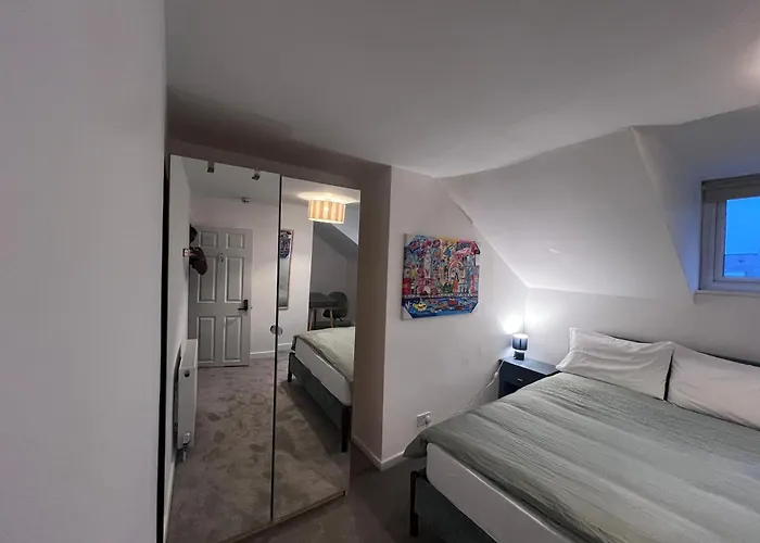 The Bluebird Iii Guest house 3*