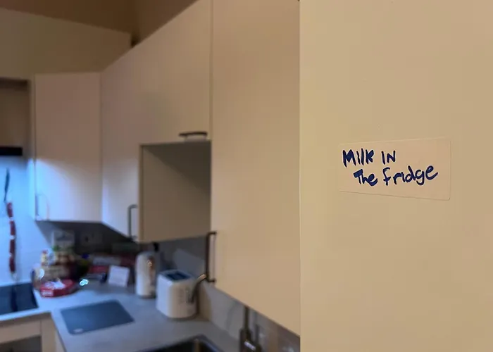 Guest house The Bluebird Iii