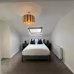 The Bluebird Iii 3* Leeds (West Yorkshire)